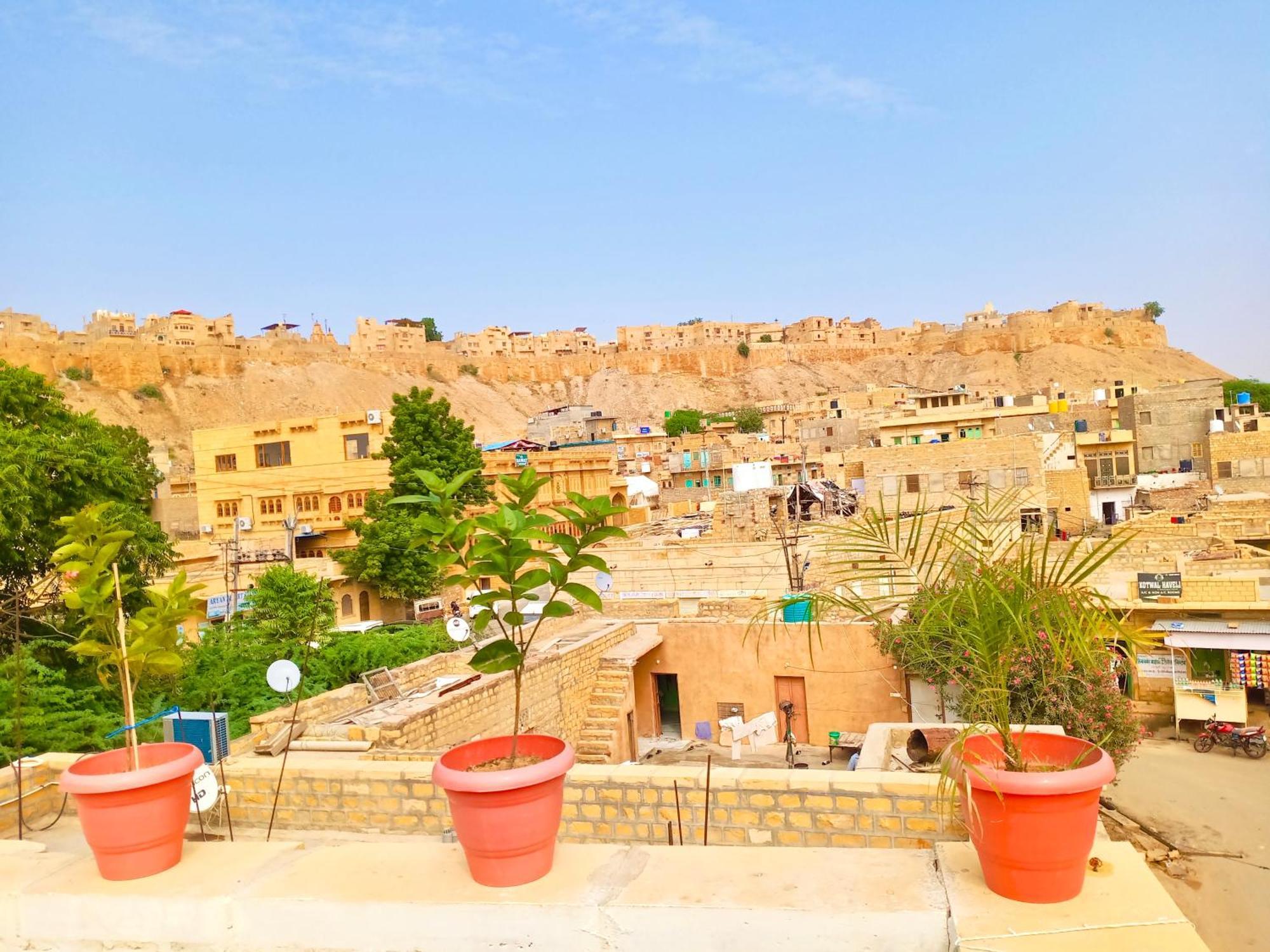 Hotel Desert Bloom Jaisalmer Exterior photo